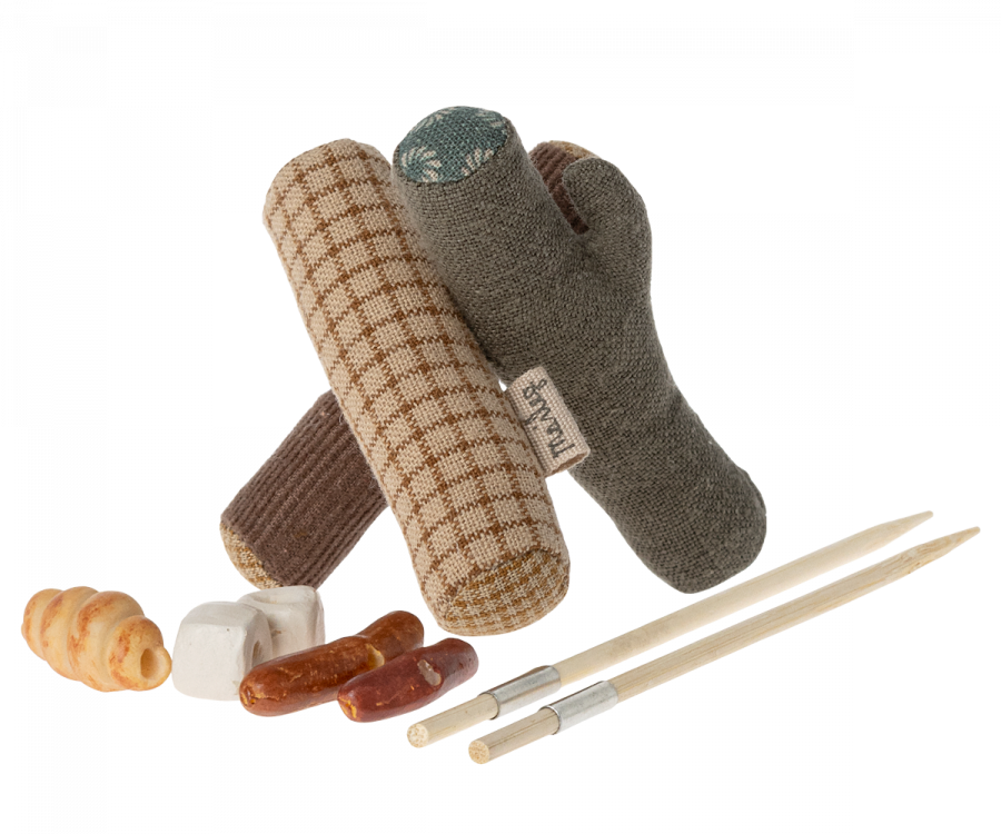A Maileg Bonfire Set on a stick, perfect for hiker mice.