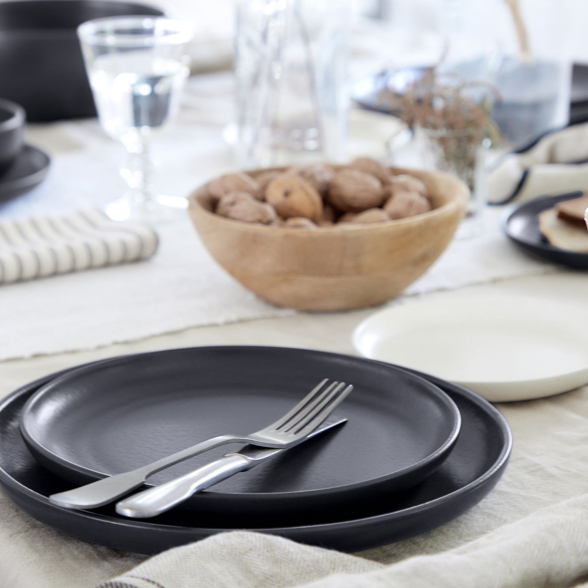 Pacifica Seed Grey Dinnerware