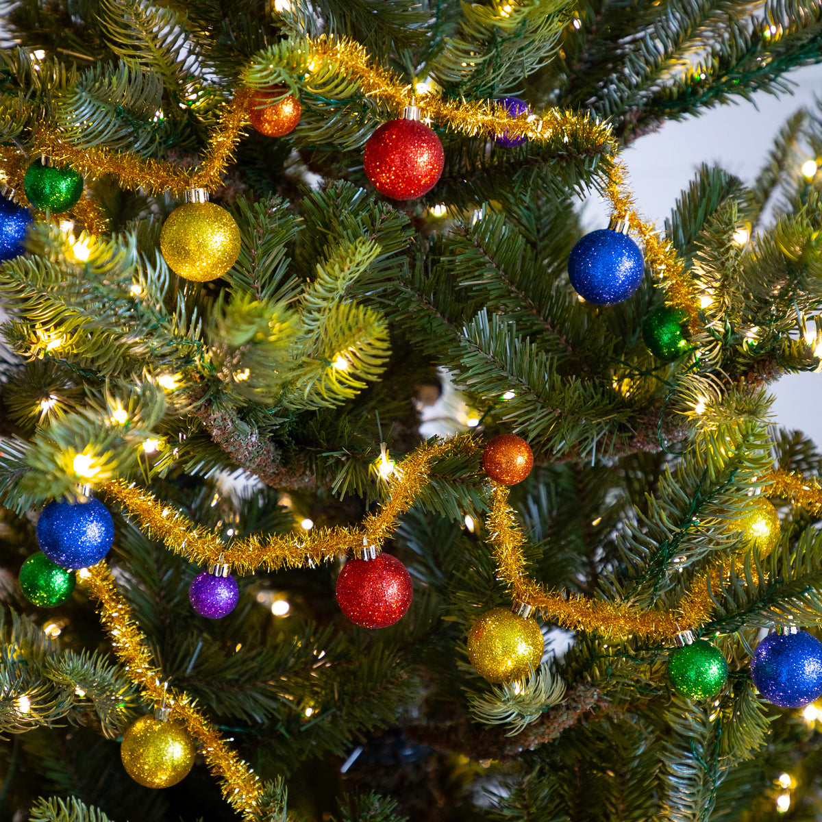 Multi-Ball Tinsel Garland