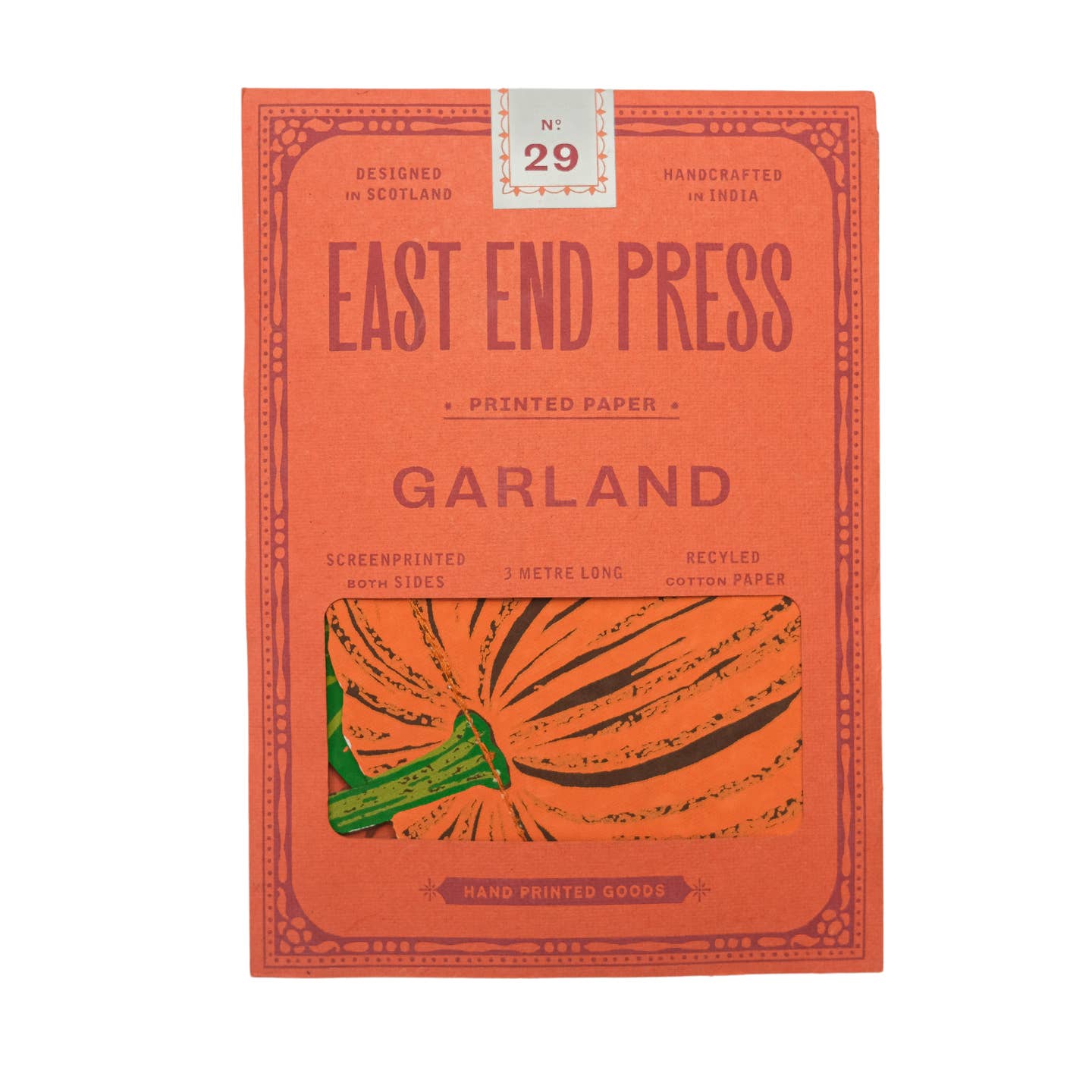 Front of package of the pumpkin garland.