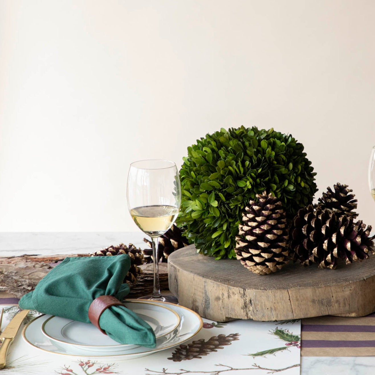 Preserved Boxwood Balls