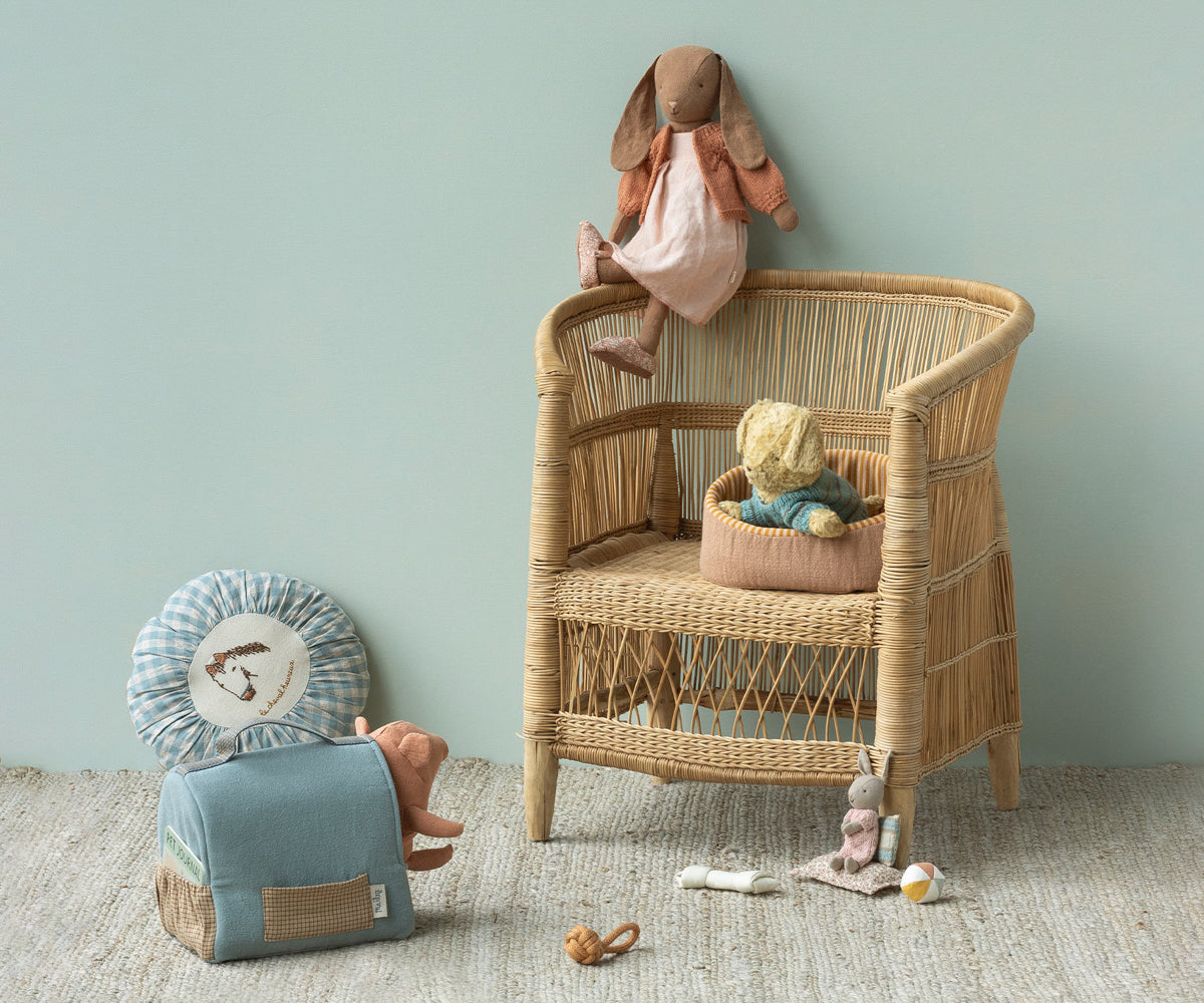 Wicker children&