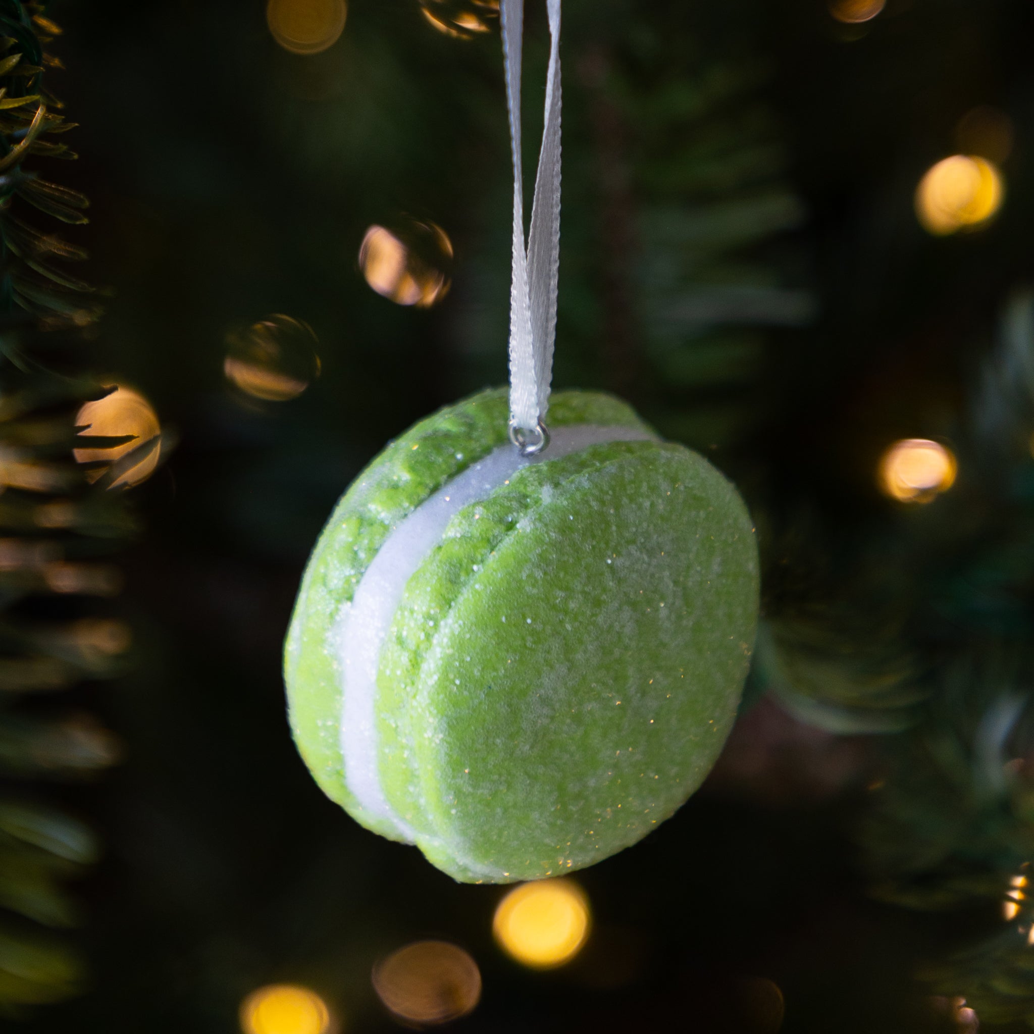 Macaron Ornament – Hester & Cook