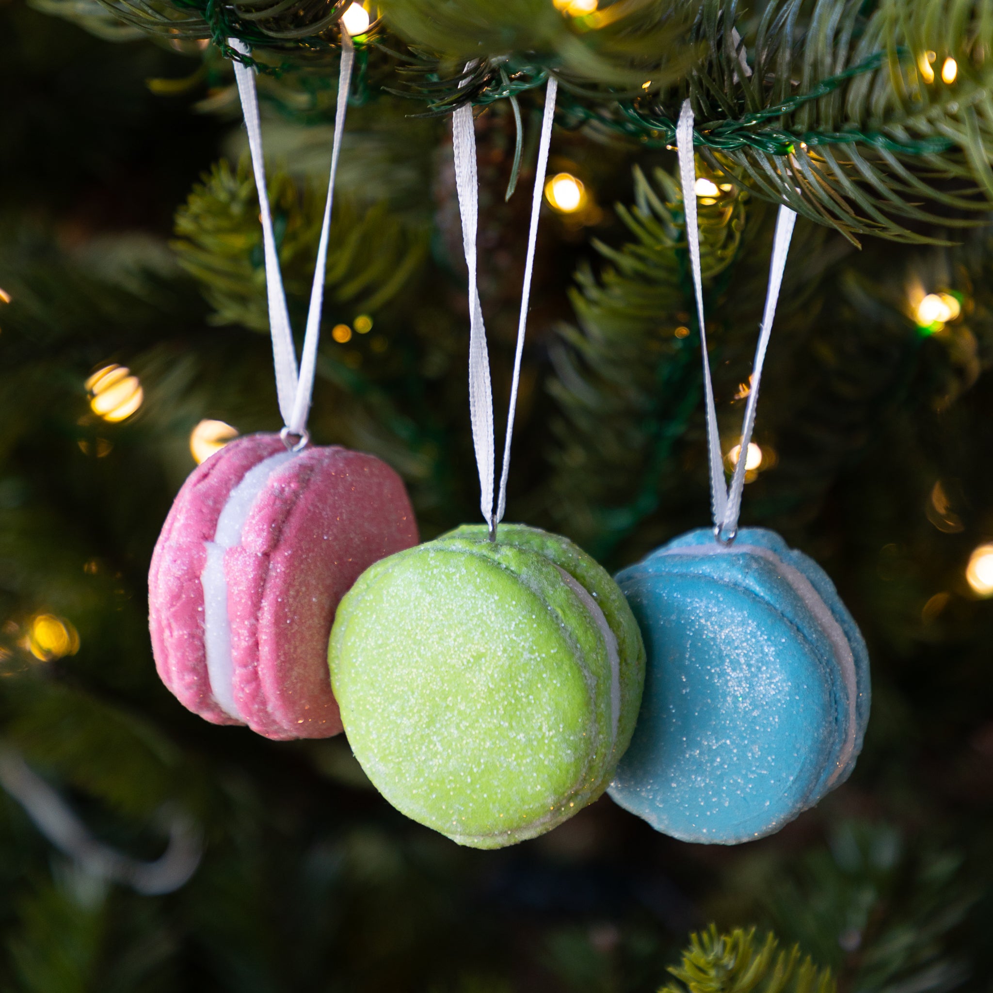 Macaron Ornament – Hester & Cook