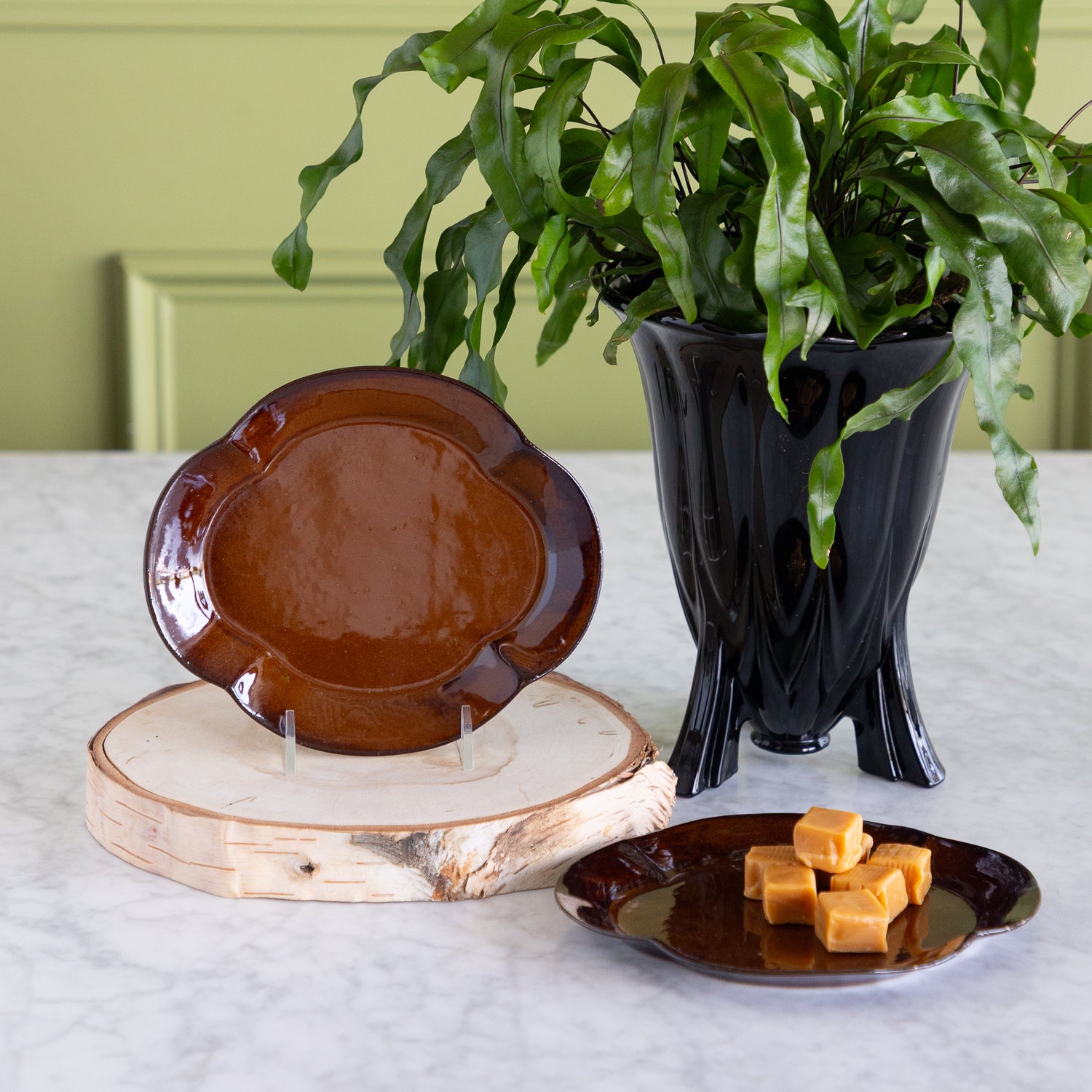 Brown Scalloped Plate