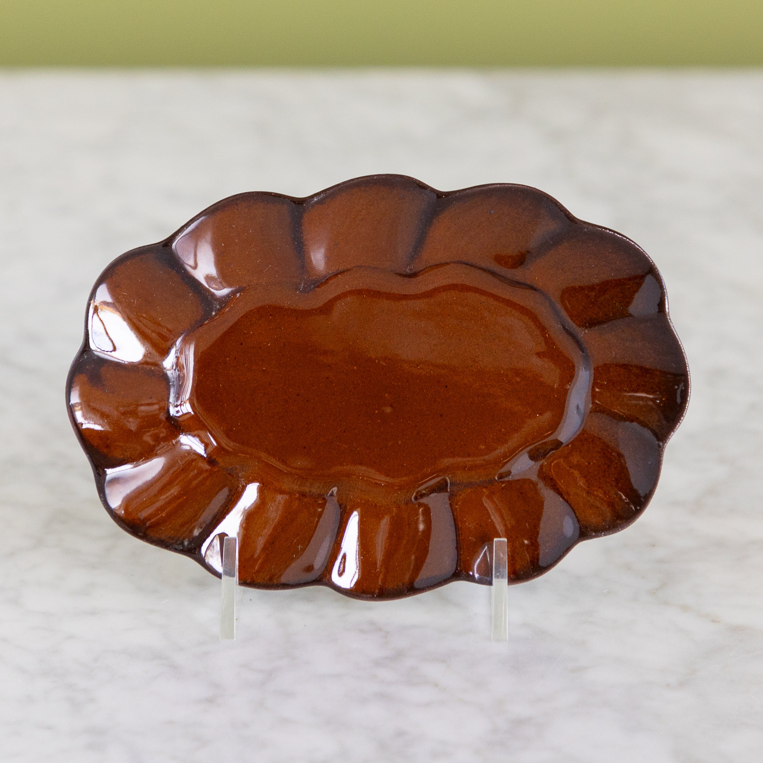 Brown Scalloped Plate