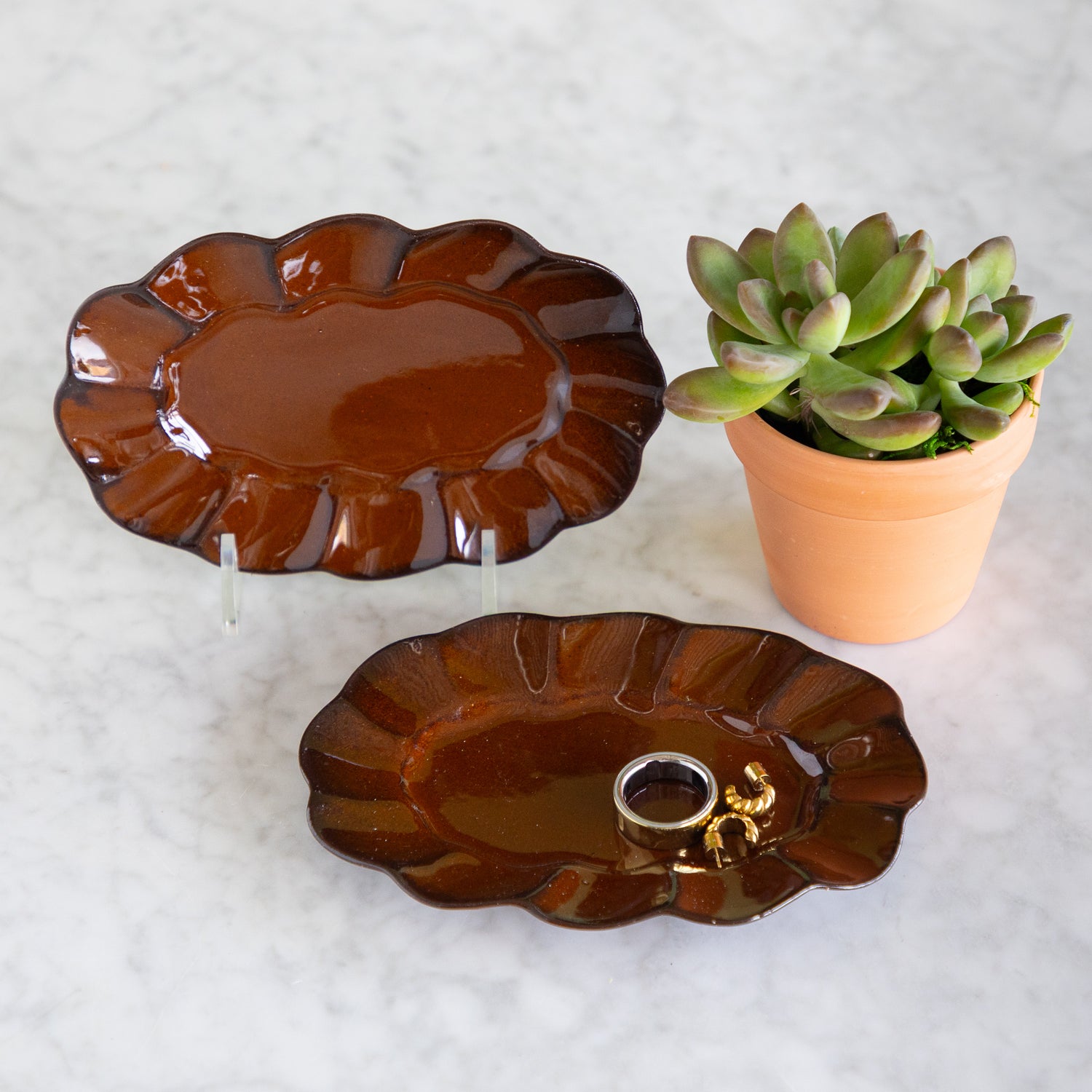 Brown Scalloped Plate