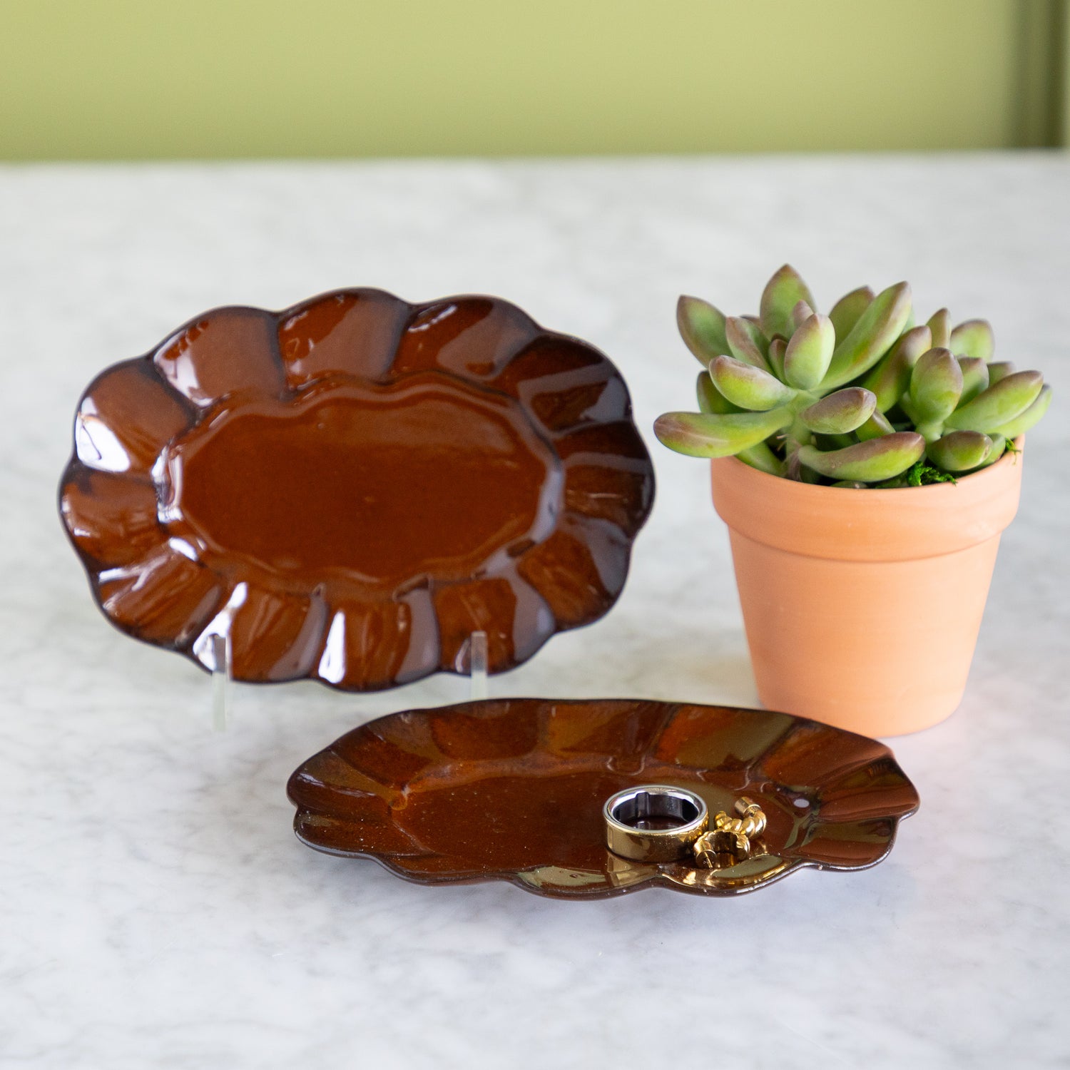 Brown Scalloped Plate