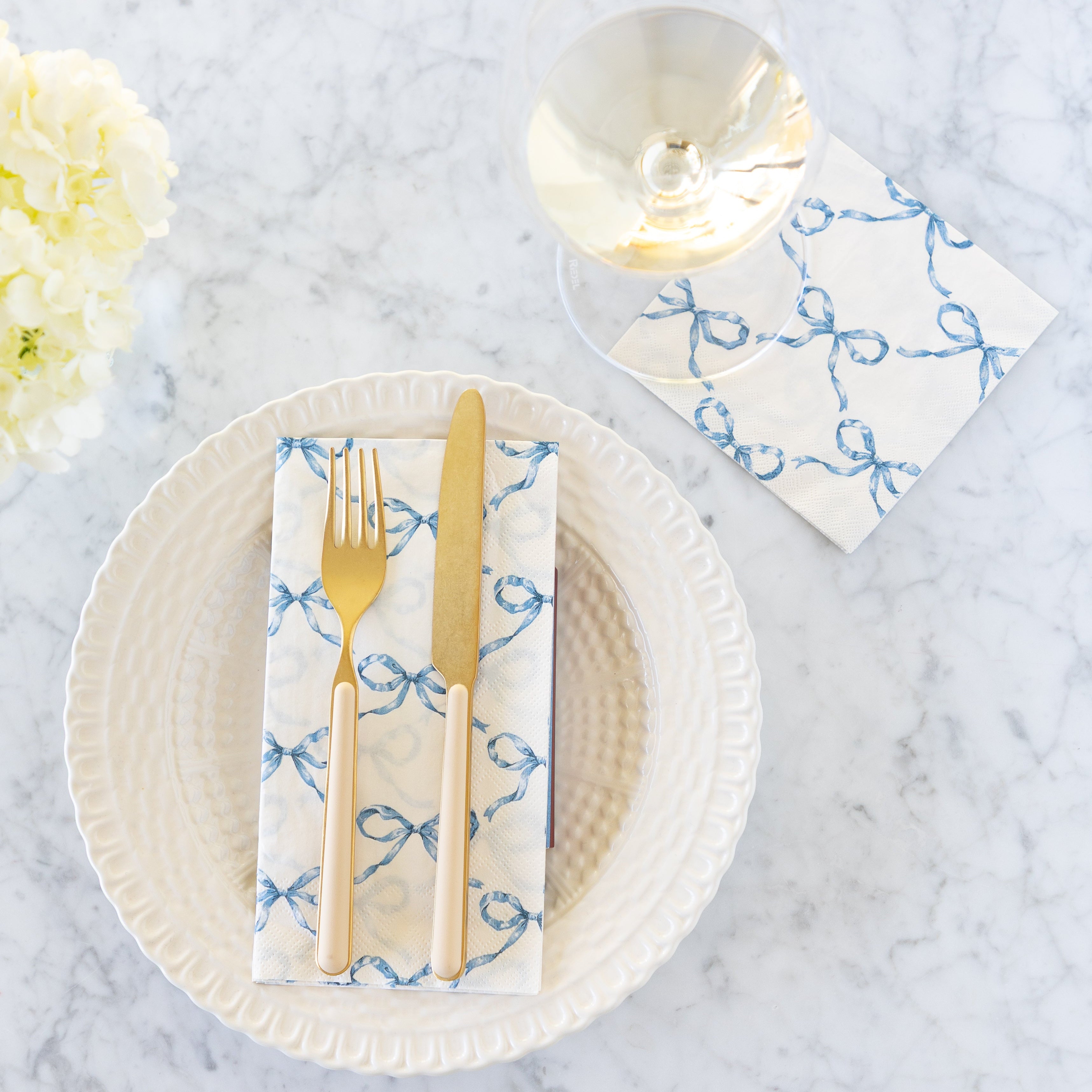 Hester & Cook Lattice Guest Napkins - Thumbnail 2