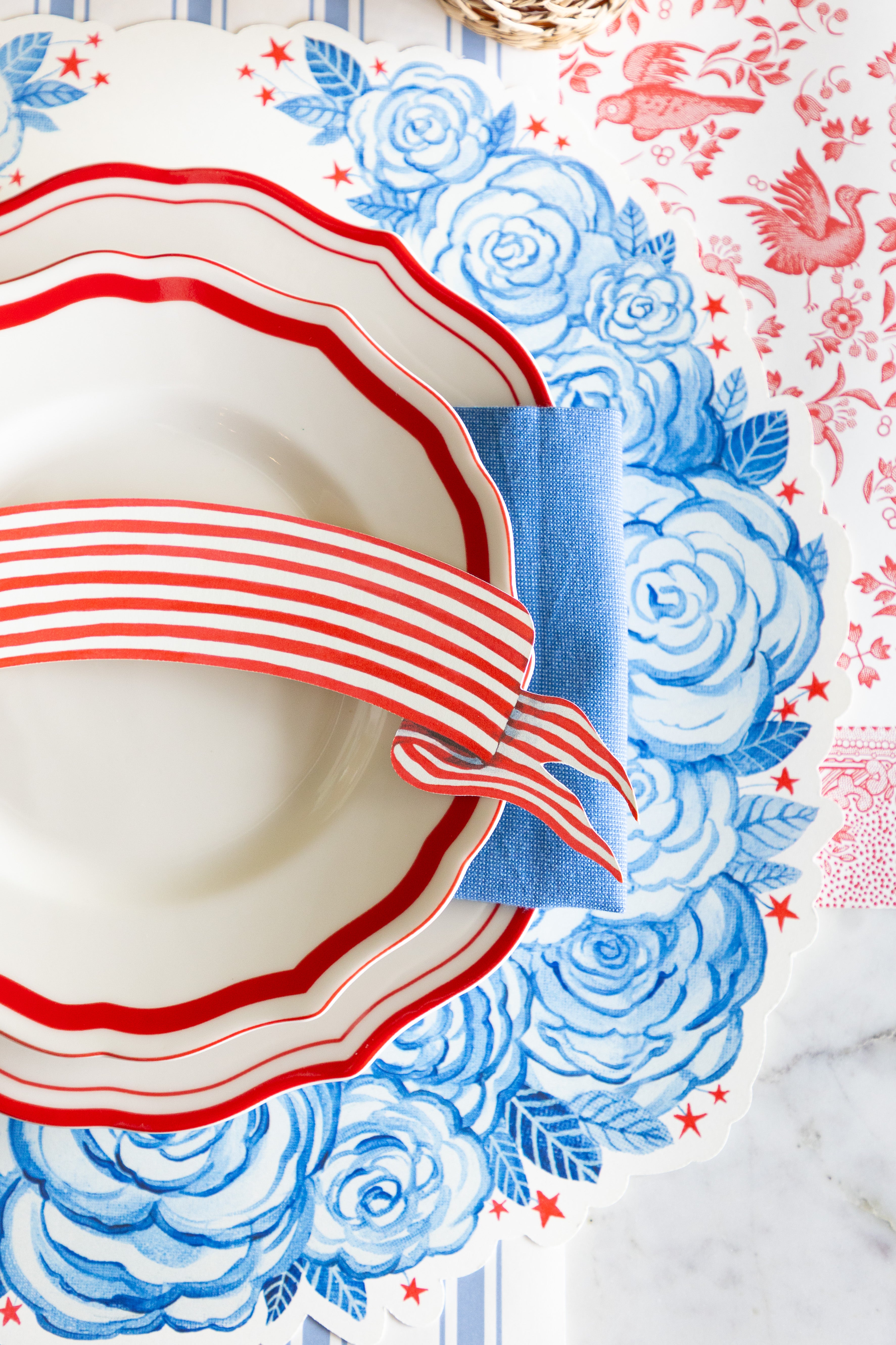 Die-cut American Floral Wreath Placemat