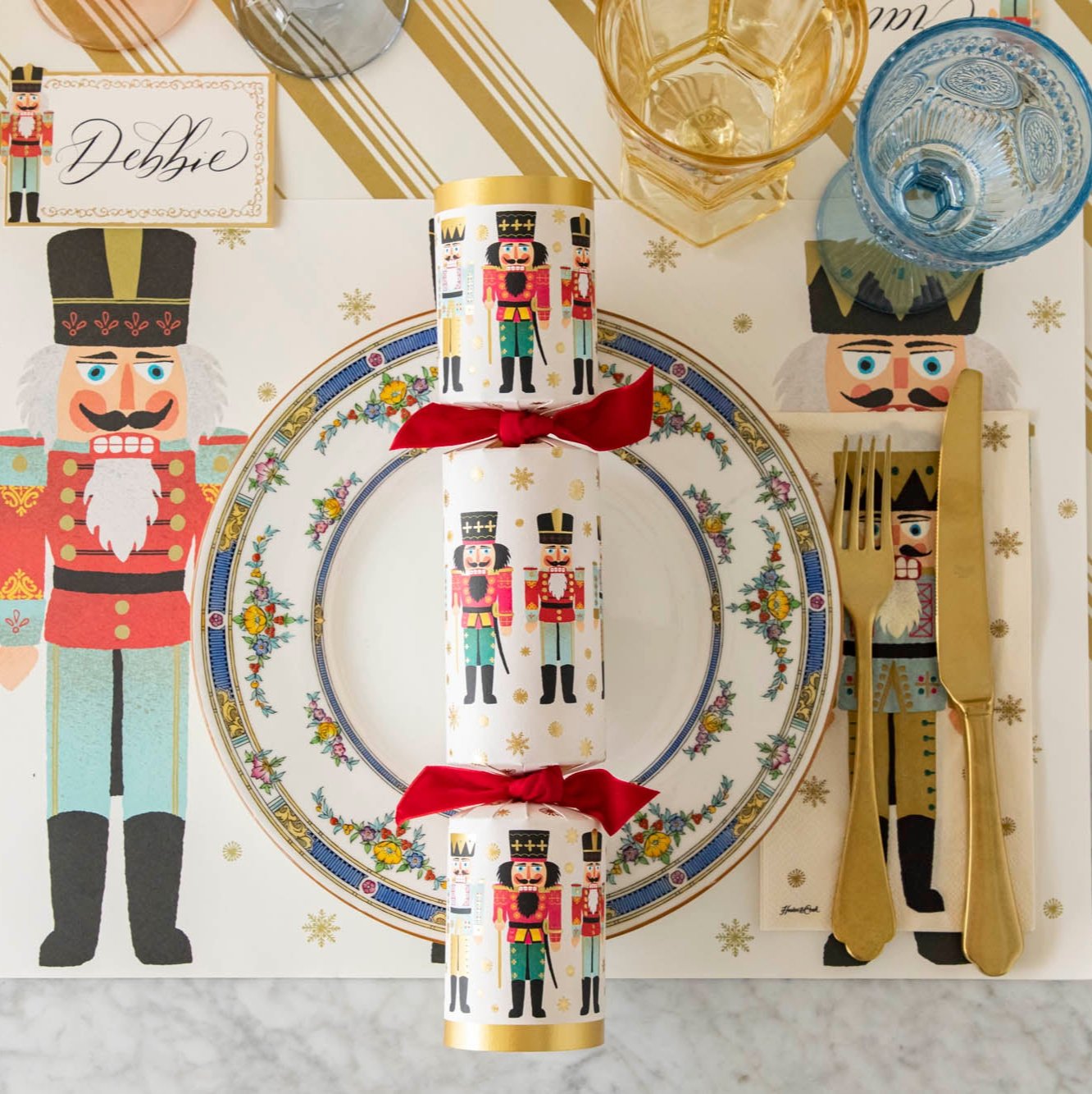 Nutcracker Crackers