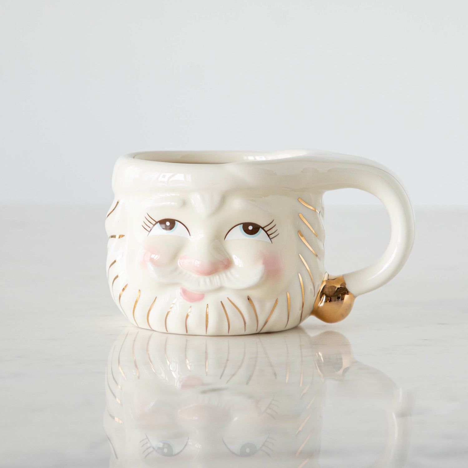 Papa Noel Cream Mug with his eyes open