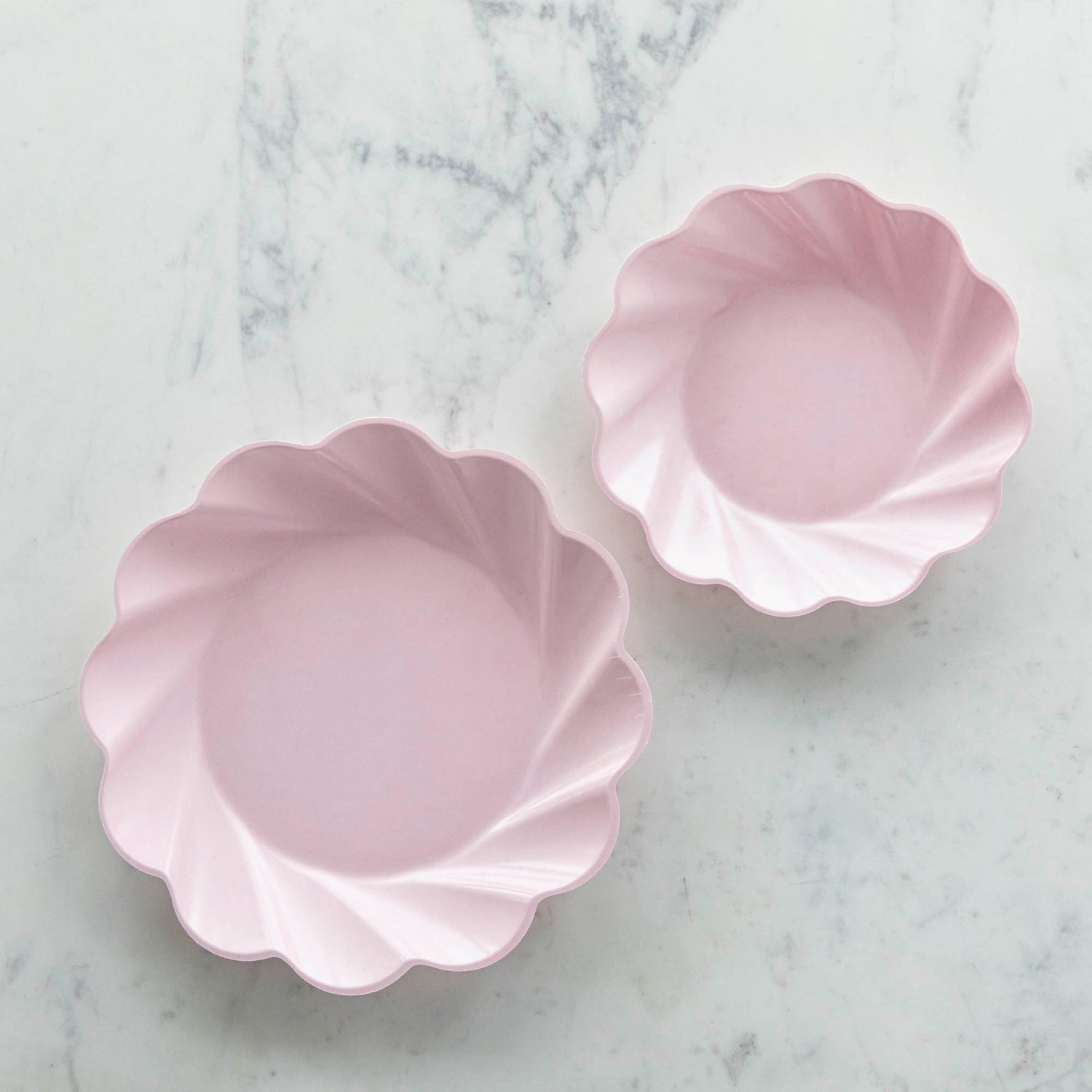 Wavy Eco Blush Plates