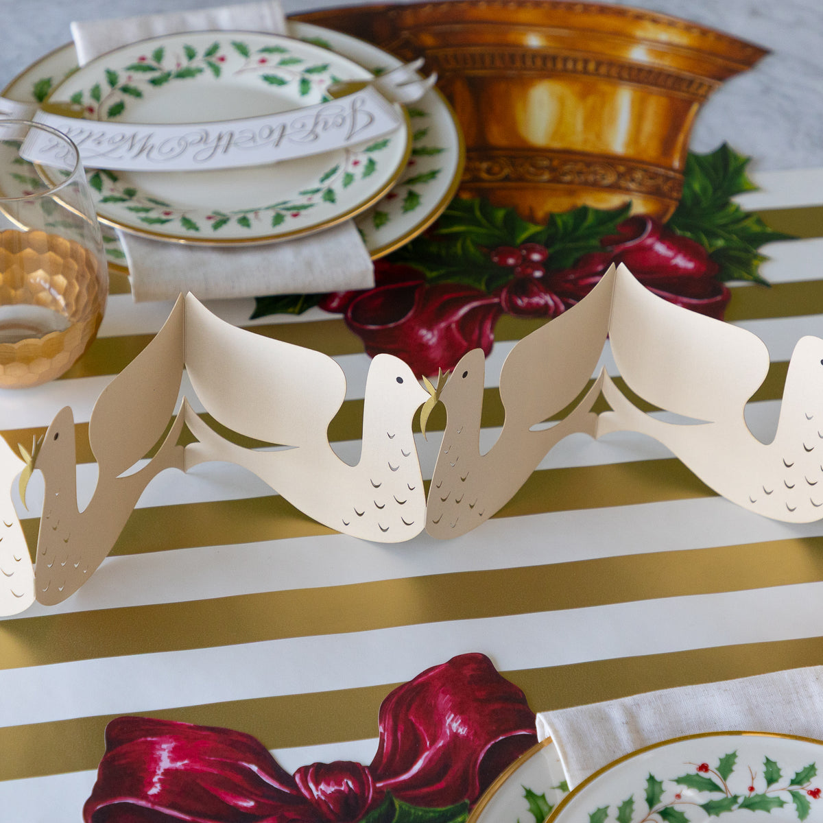 Dove Table Garland