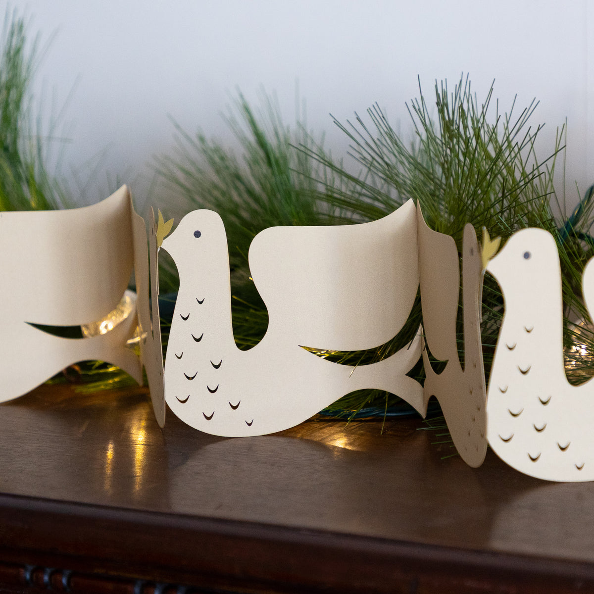 Dove Table Garland