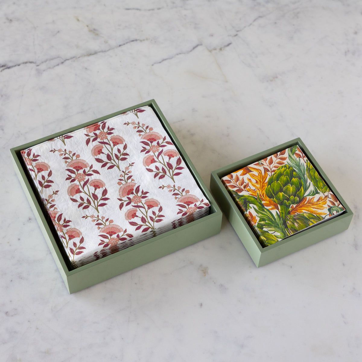 Artichoke Lacquer Napkin Holder/Tray