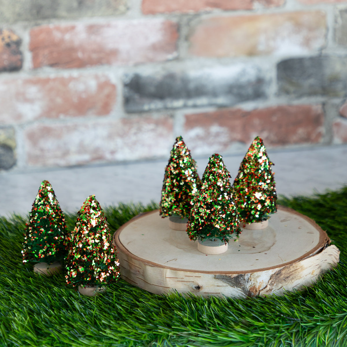 Glitter Sisal Bottle Brush Tree with Wood Base