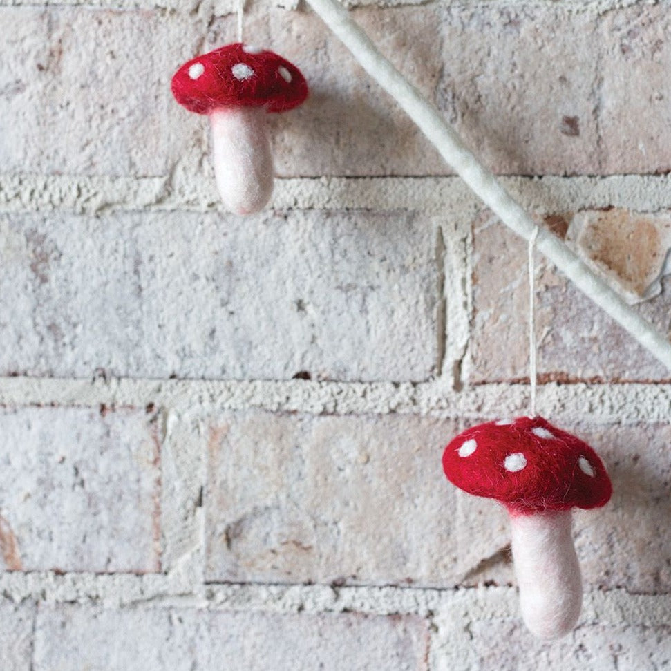 Mushroom Garland -6 Feet